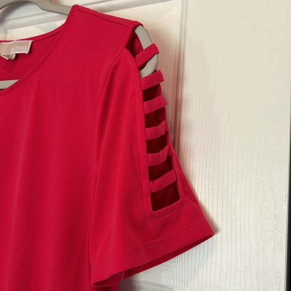 Michael Kors blouse - Picture 2 of 10